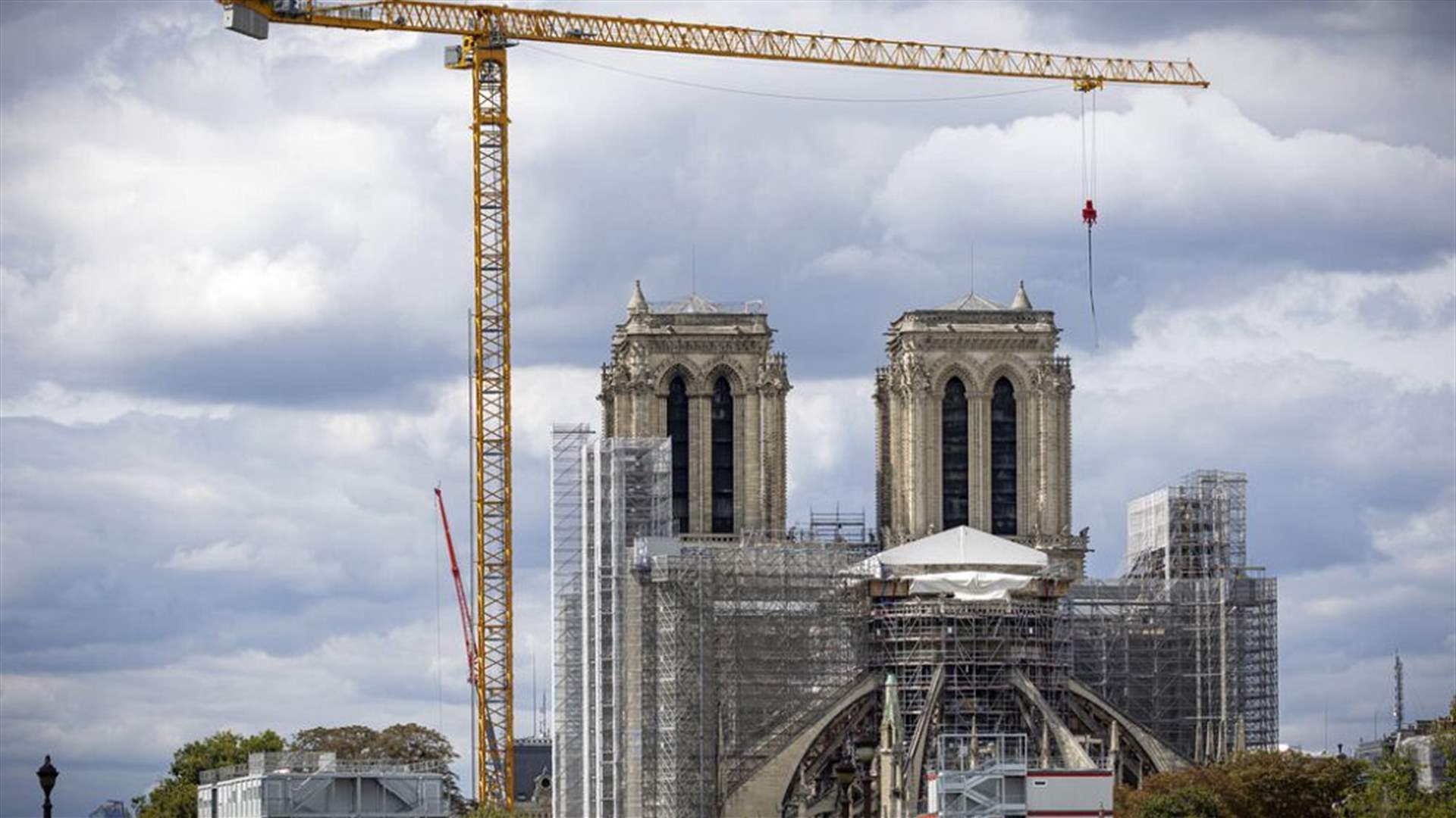 как сейчас выглядит собор парижской богоматери после пожара