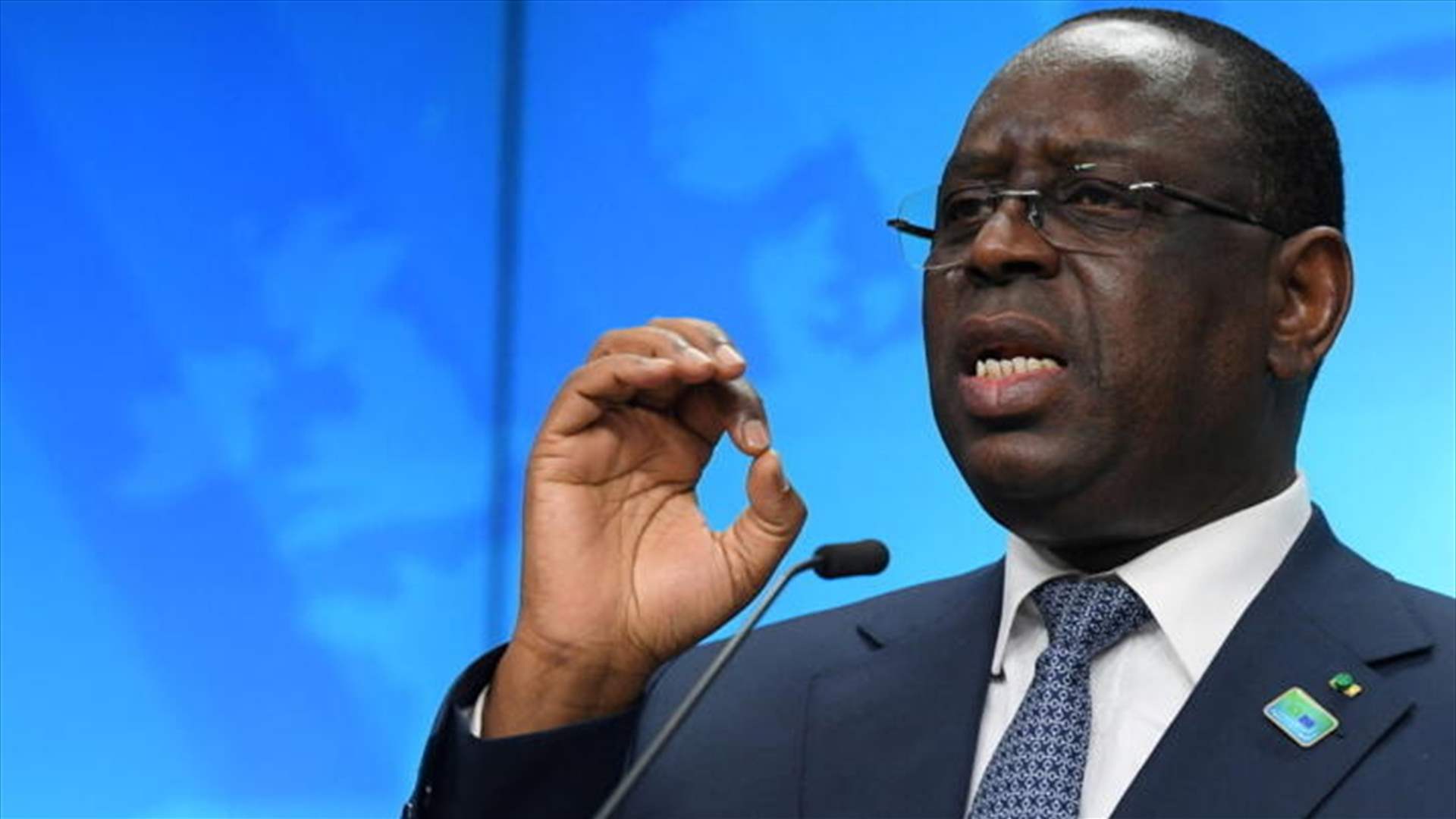 رئيس السنغال يؤكد أن عدم ترشحه لولاية ثالثة هدفه تفادي الاضطرابات