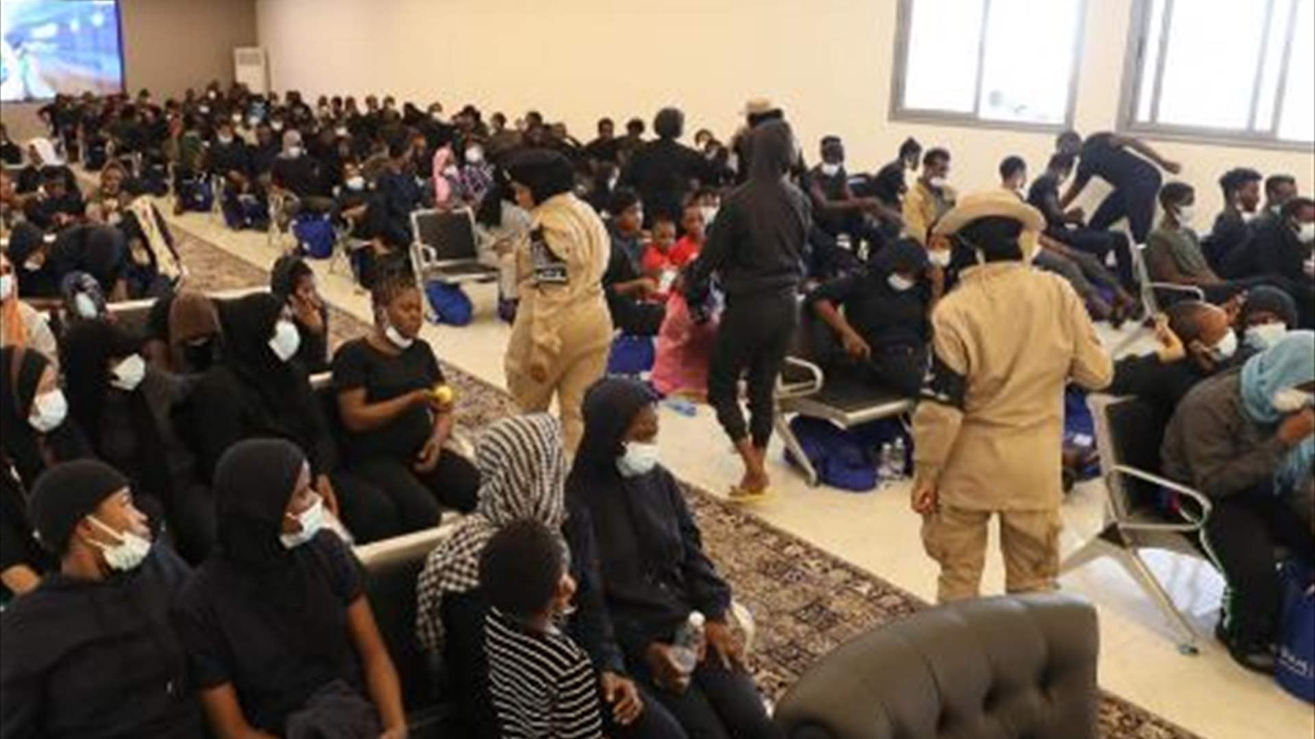 السلطات الليبية تعيد أكثر من 160 مهاجراً نيجيرياً إلى بلادهم