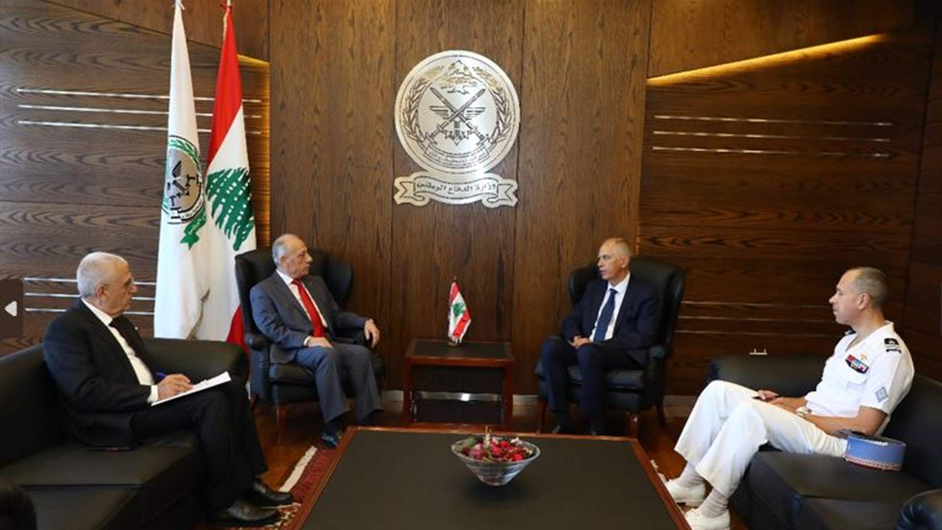 Lebanon&#39;s Defense Minister discusses relations with France and India
