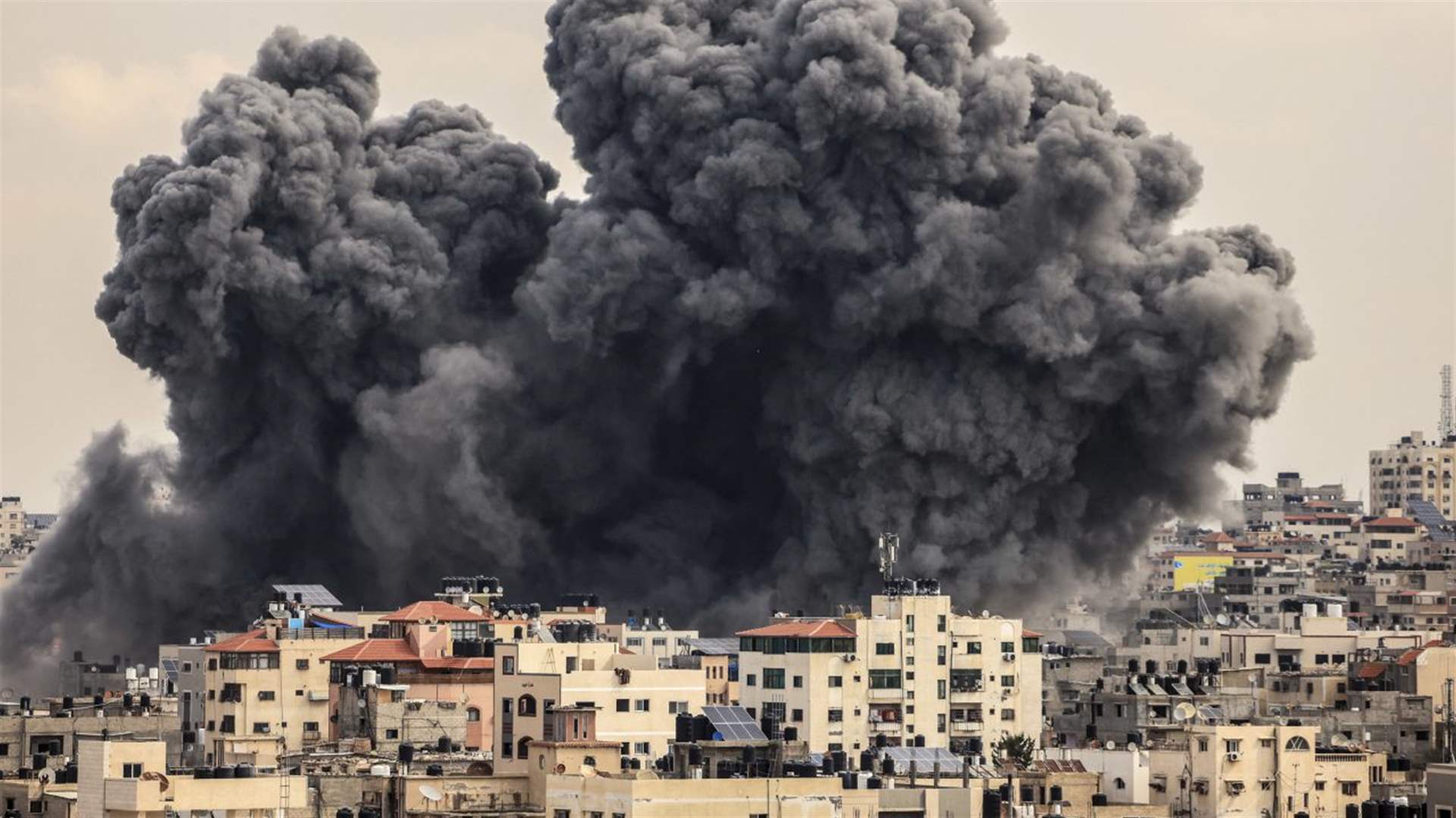 Al Arabiya: Israeli airstrike kills two Hamas officials in Gaza