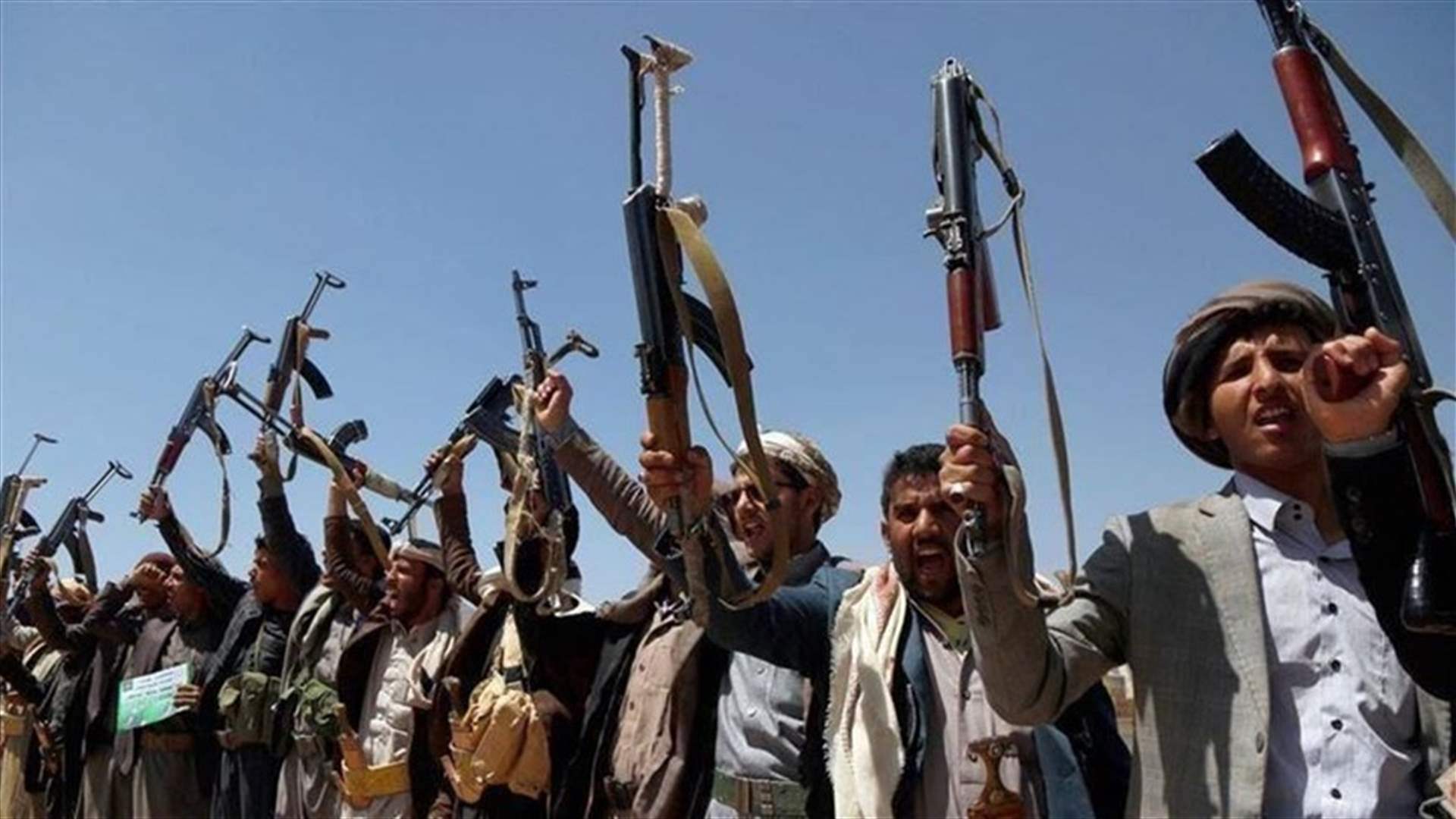 الحوثيون: استهدفنا سفينة حربية أميركية والسفينة &quot;ديستني&quot; في البحر الأحمر