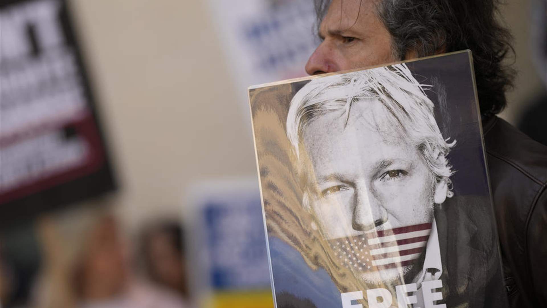 WikiLeaks&#39; founder faces US extradition judgment day