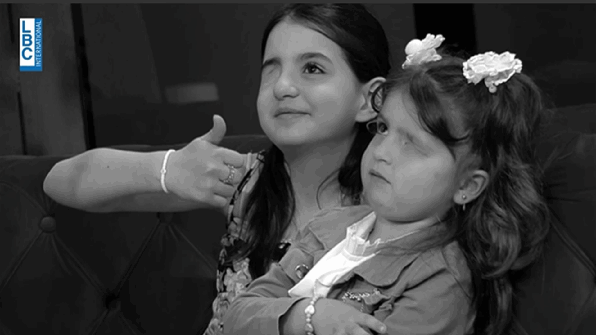 &quot;بعيطولي إم عين وحدة وأنا بهرب عند إمي&quot;... ريم إبنة الـ6 سنوات تواجه العالم بمساعدة عليا وحنين وهذه قصتها! (فيديو)