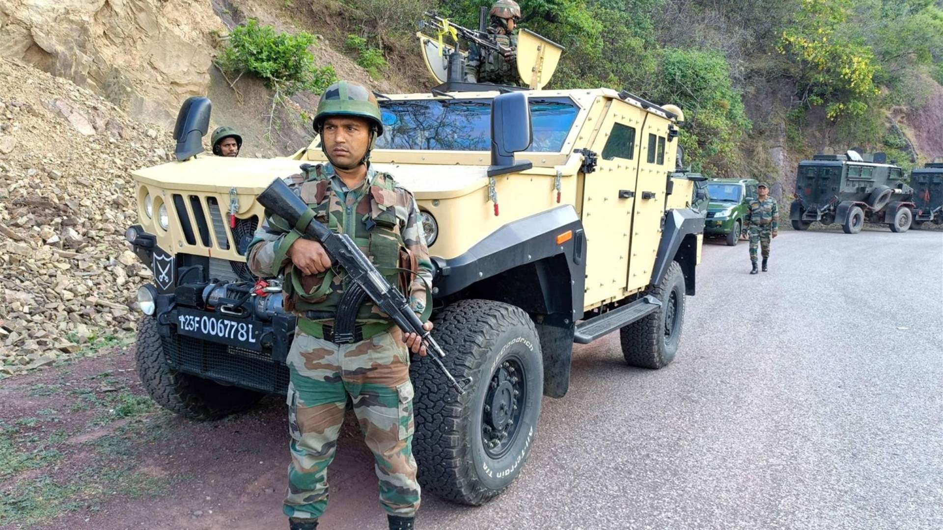 مقتل مسلح وإصابة سبعة من عناصر الأمن في اشتباكات في كشمير