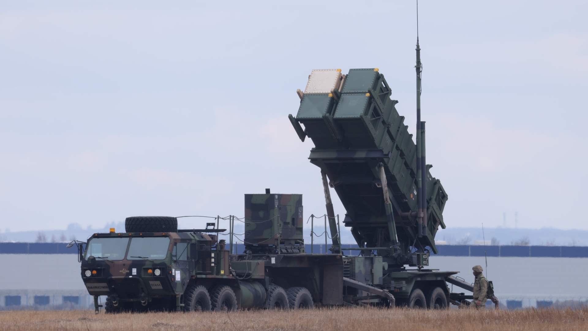 رومانيا تقرر إرسال منظومة صواريخ باتريوت إلى أوكرانيا
