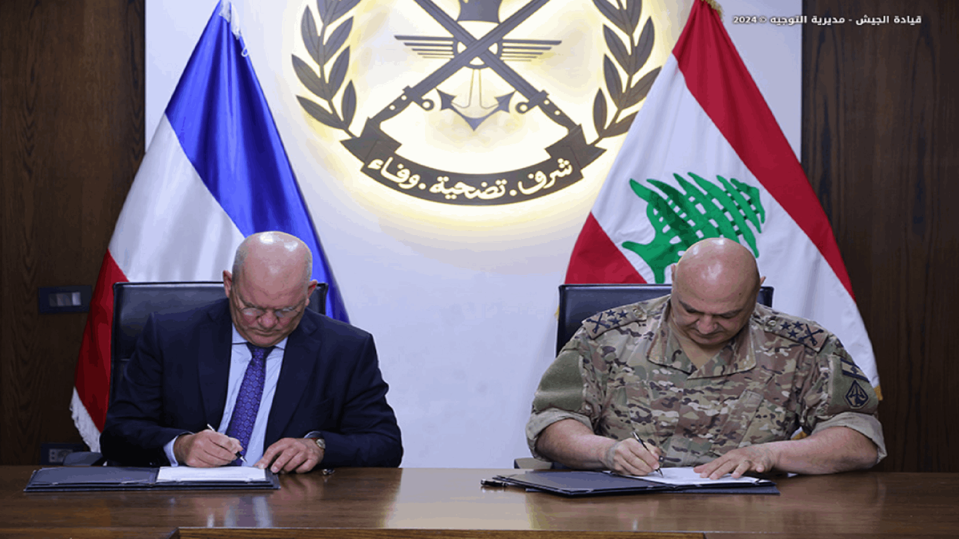 قائد الجيش وقع اتفاقية تعاون مع السفير الهولندي واستقبل سفير لبنان لدى الإمارات
