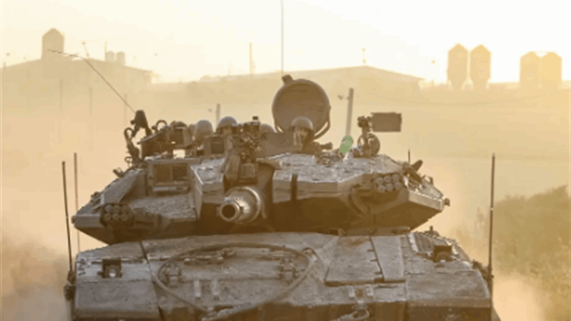 القوات الإسرائيلية قصفت مدينة غزة وتوغلت أرتال من الدبابات من اتجاهات مختلفة
