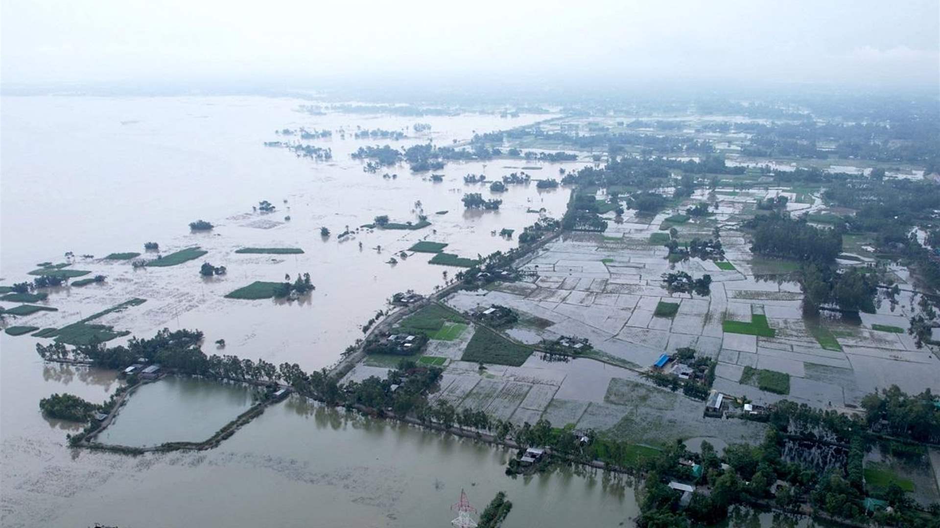 Flooding in northern Bangladesh displaces 40,000 people