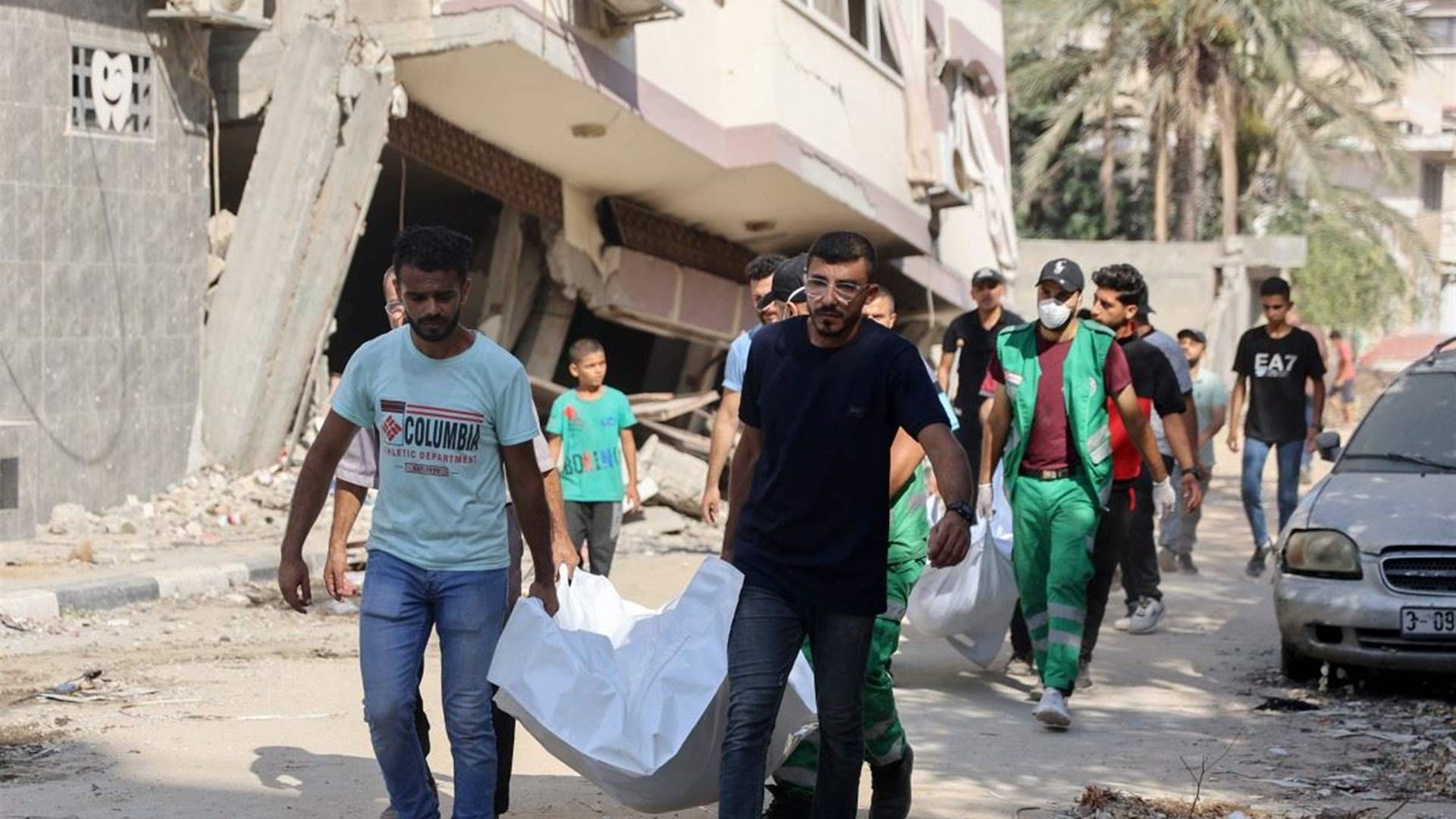العثور على نحو 40 جثة في حيي تل الهوى والصناعة بمدينة غزة