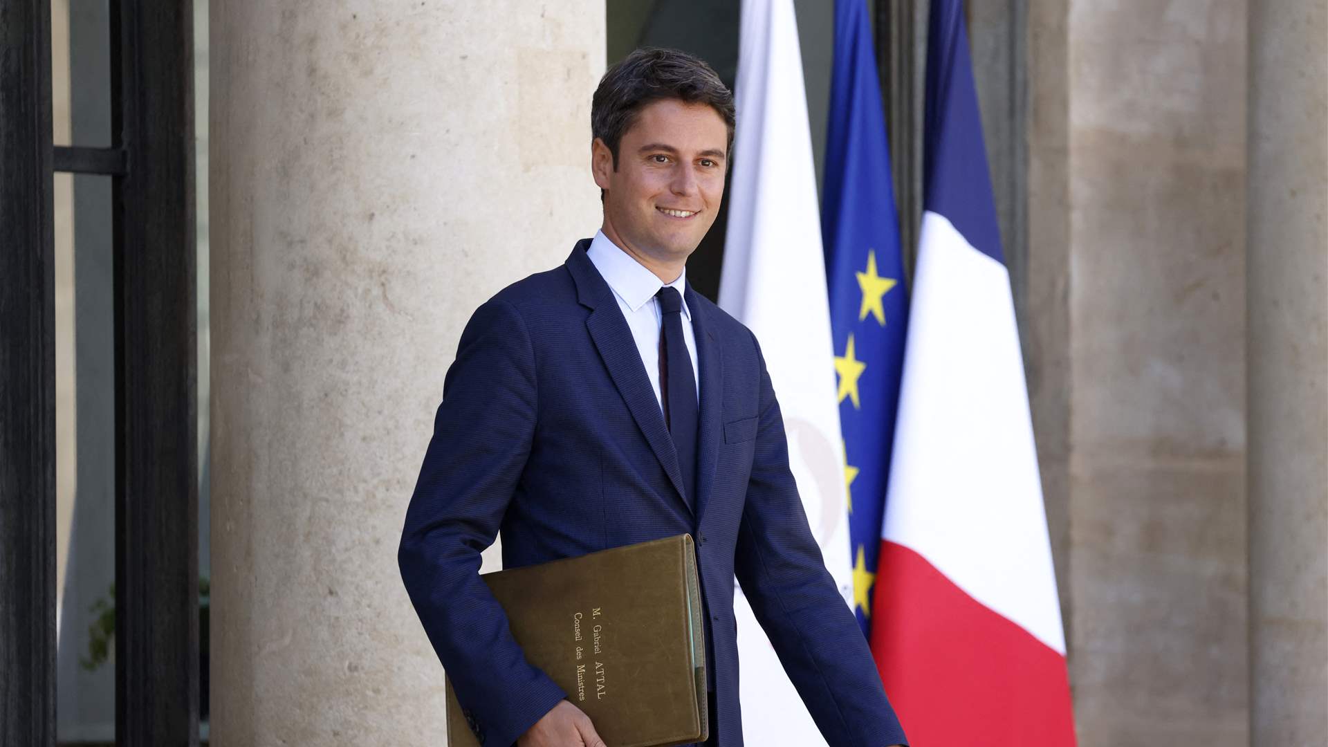 French PM to head caretaker government