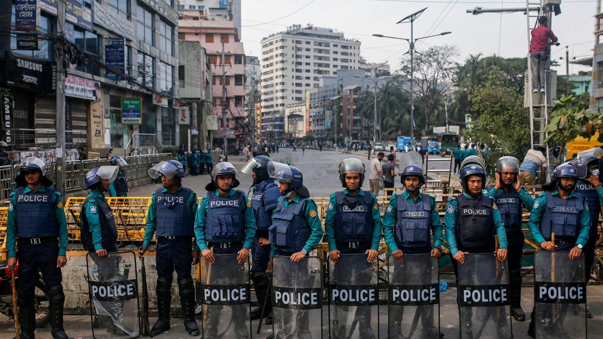 Bangladesh police say senior opposition leader arrested in Dhaka
