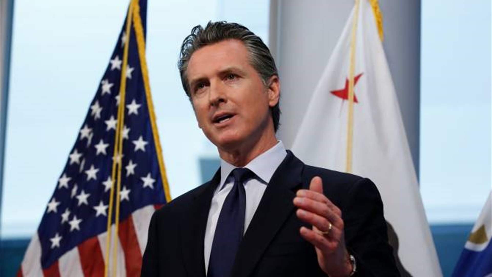 حاكم كاليفورنيا يدعم ترشيح هاريس بعد أن رأى فيه البعض منافساً لها
