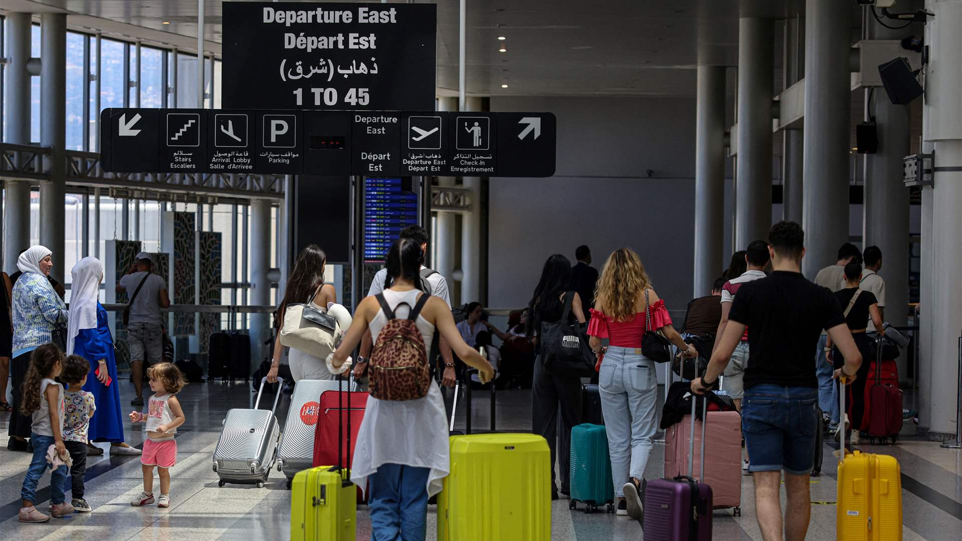 Beirut Airport busy despite flight cancellations and fears of Israeli strike
