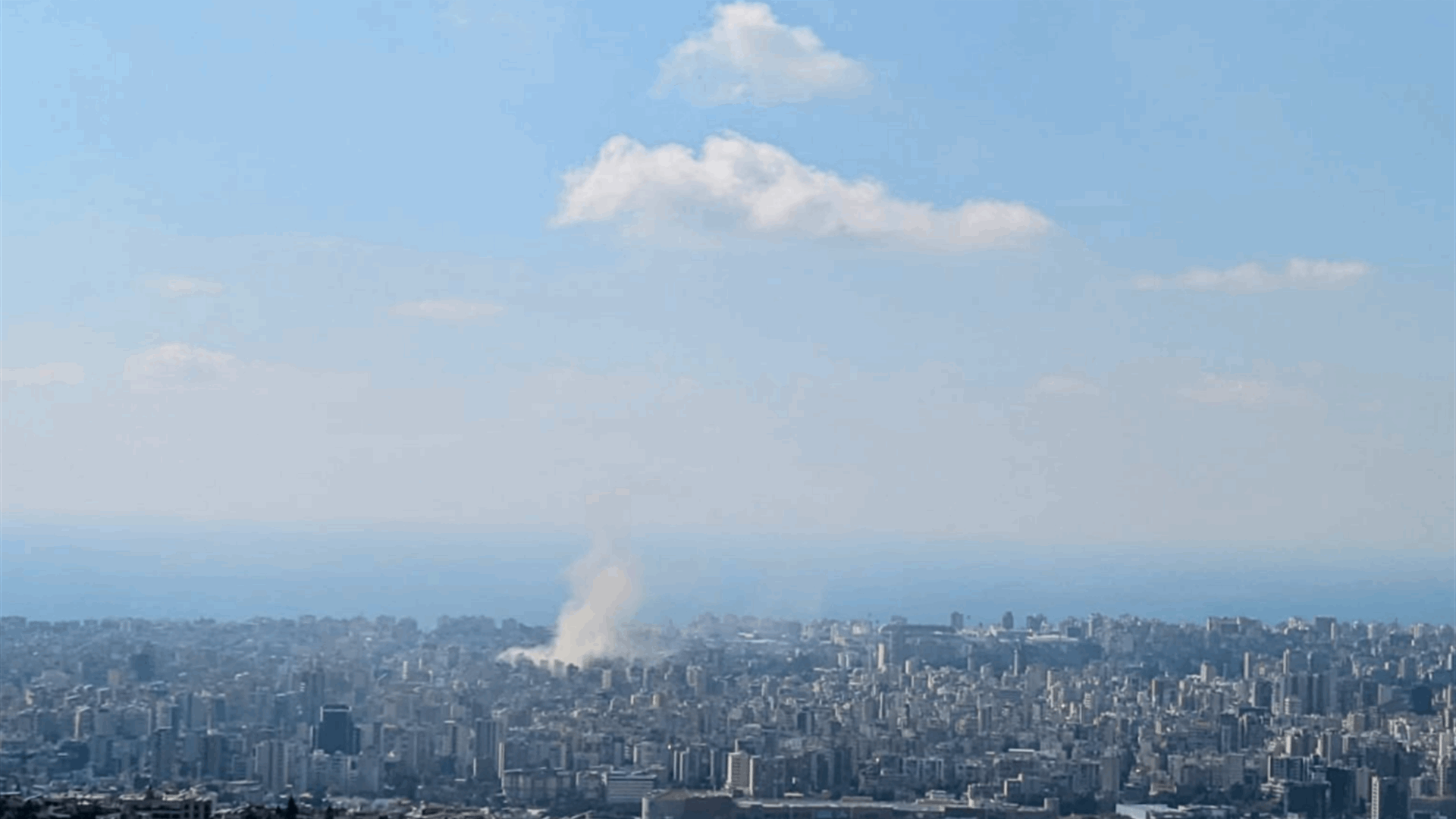 Israeli Army Radio: Target of Sunday&#39;s airstrike on Beirut&#39;s southern suburbs strike is prominent Hezbollah member in chemical unit