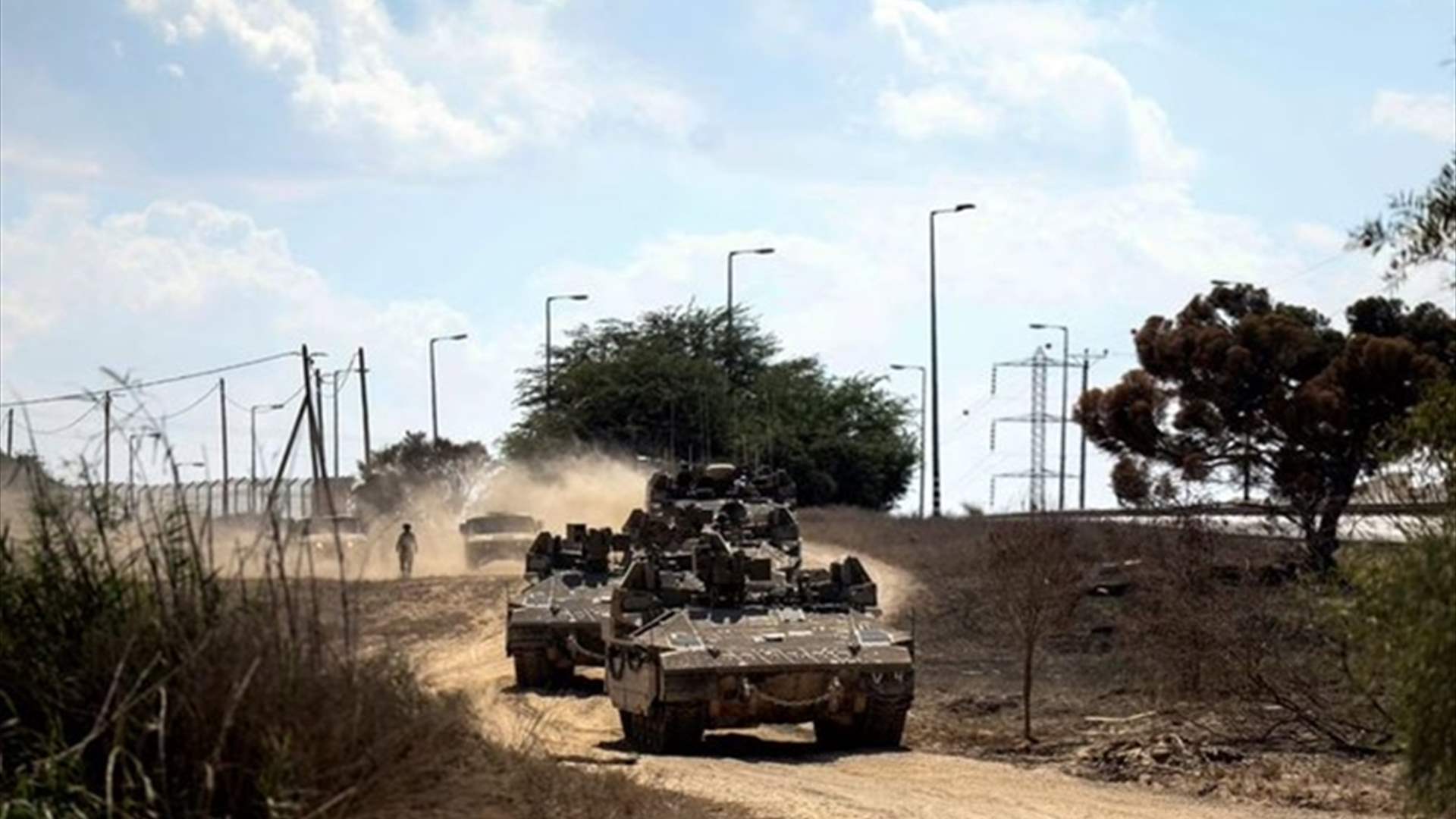 Israel declares part of northern border &#39;closed military zone&#39;