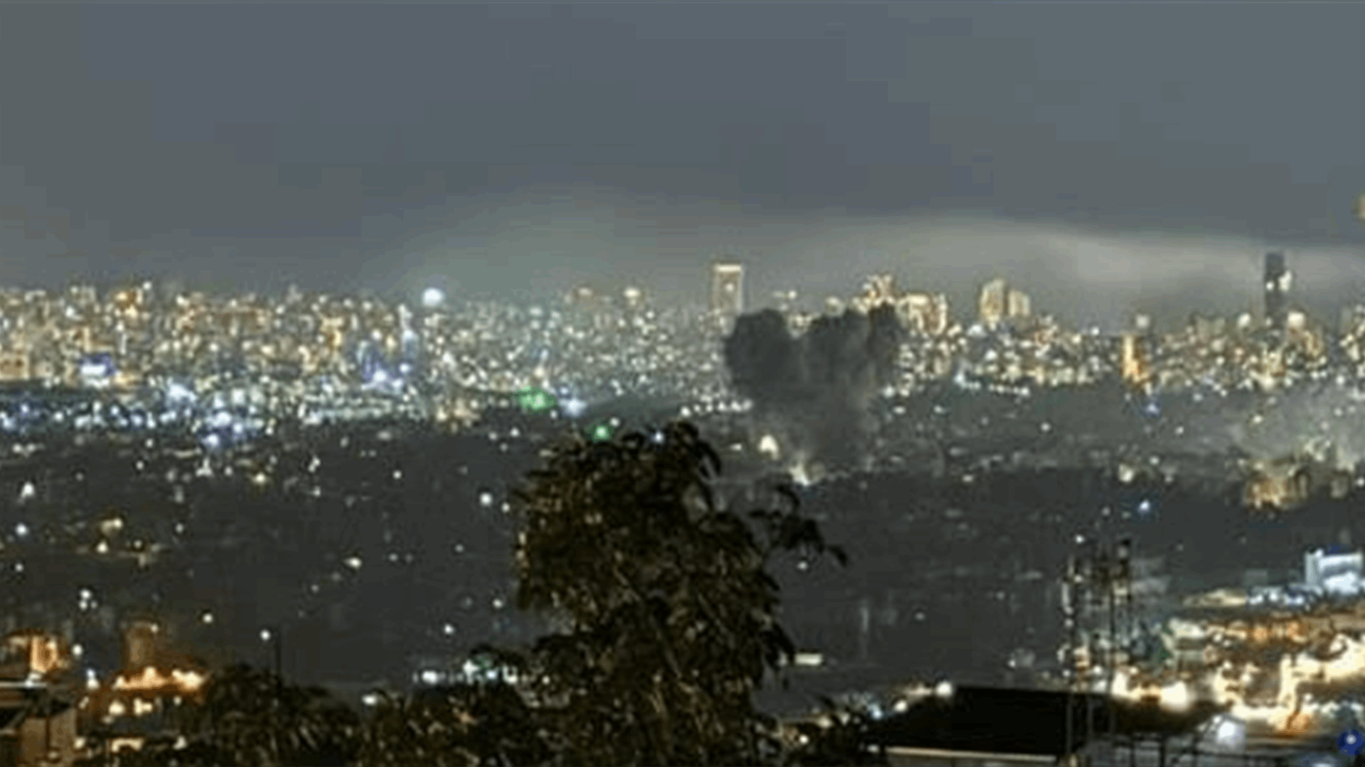 Israel renews its strikes on Beirut&#39;s southern suburbs