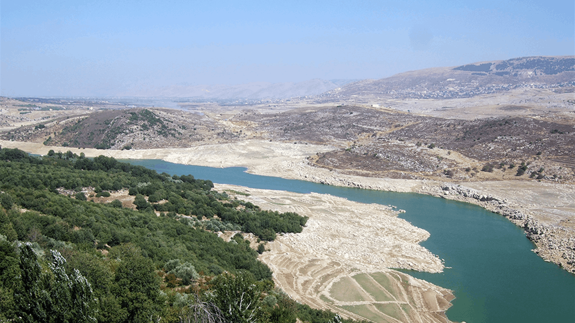 غارات إستهدفت الناقل الرئيسي لمياه نهر الليطاني فأصبح خارج الإستثمار في الجنوب