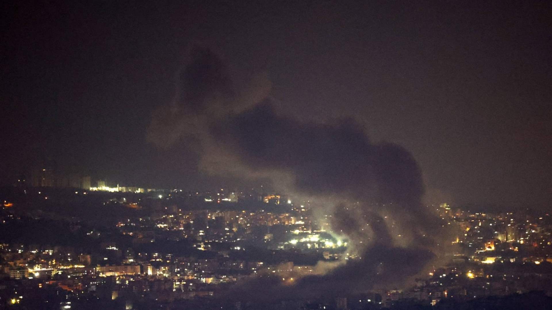 Israeli strike targets Beirut suburbs amid escalating conflict 