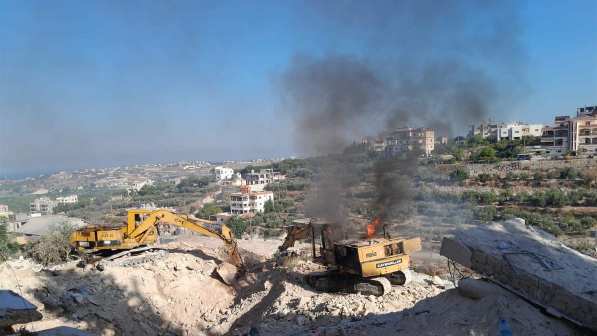 Six injured in Israeli drone attack on bulldozers in Tayr Debba