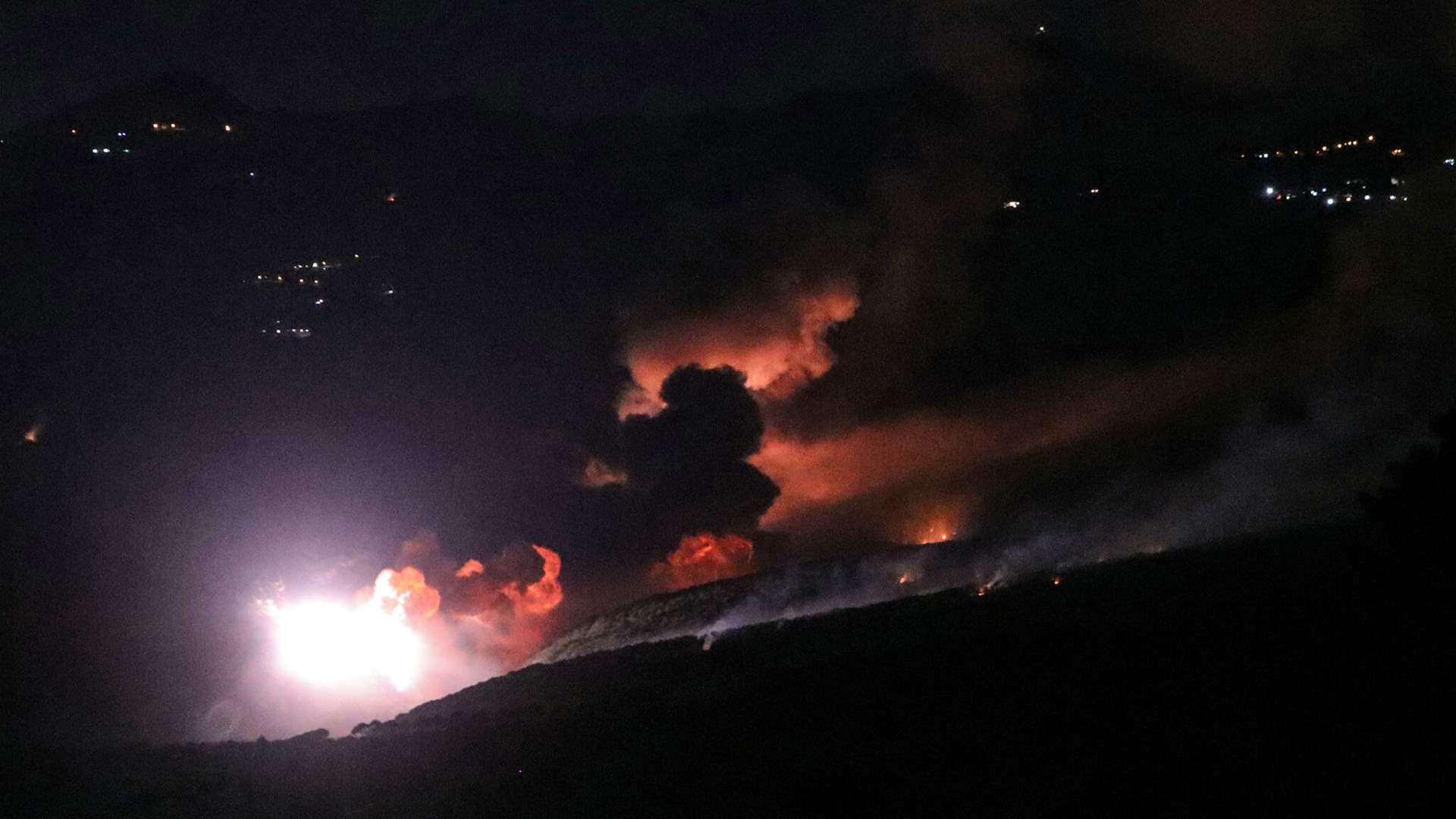 Israeli airstrikes target villages in southern Lebanon, artillery shells hit Naqoura and Labbouneh