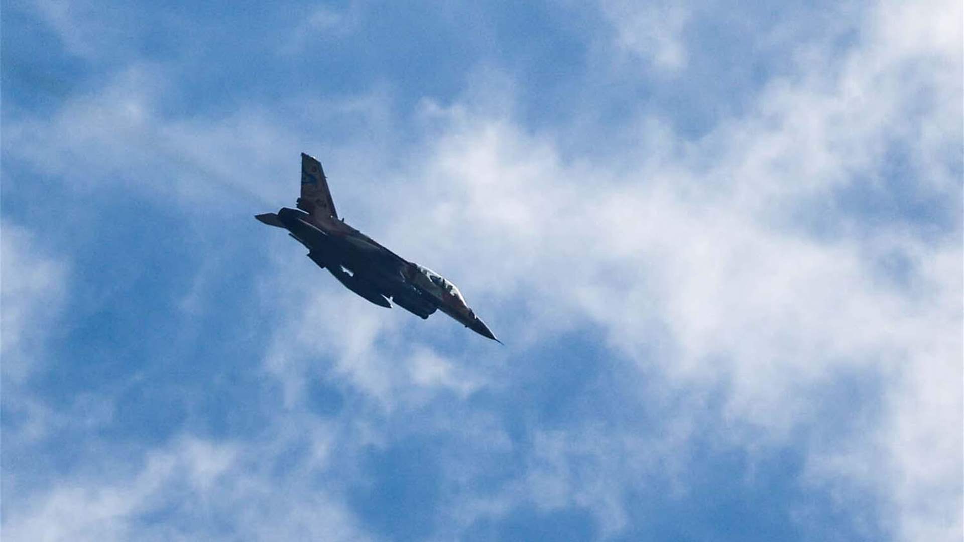 Israeli warplanes break sound barrier over Beirut, Mount Lebanon, and other areas