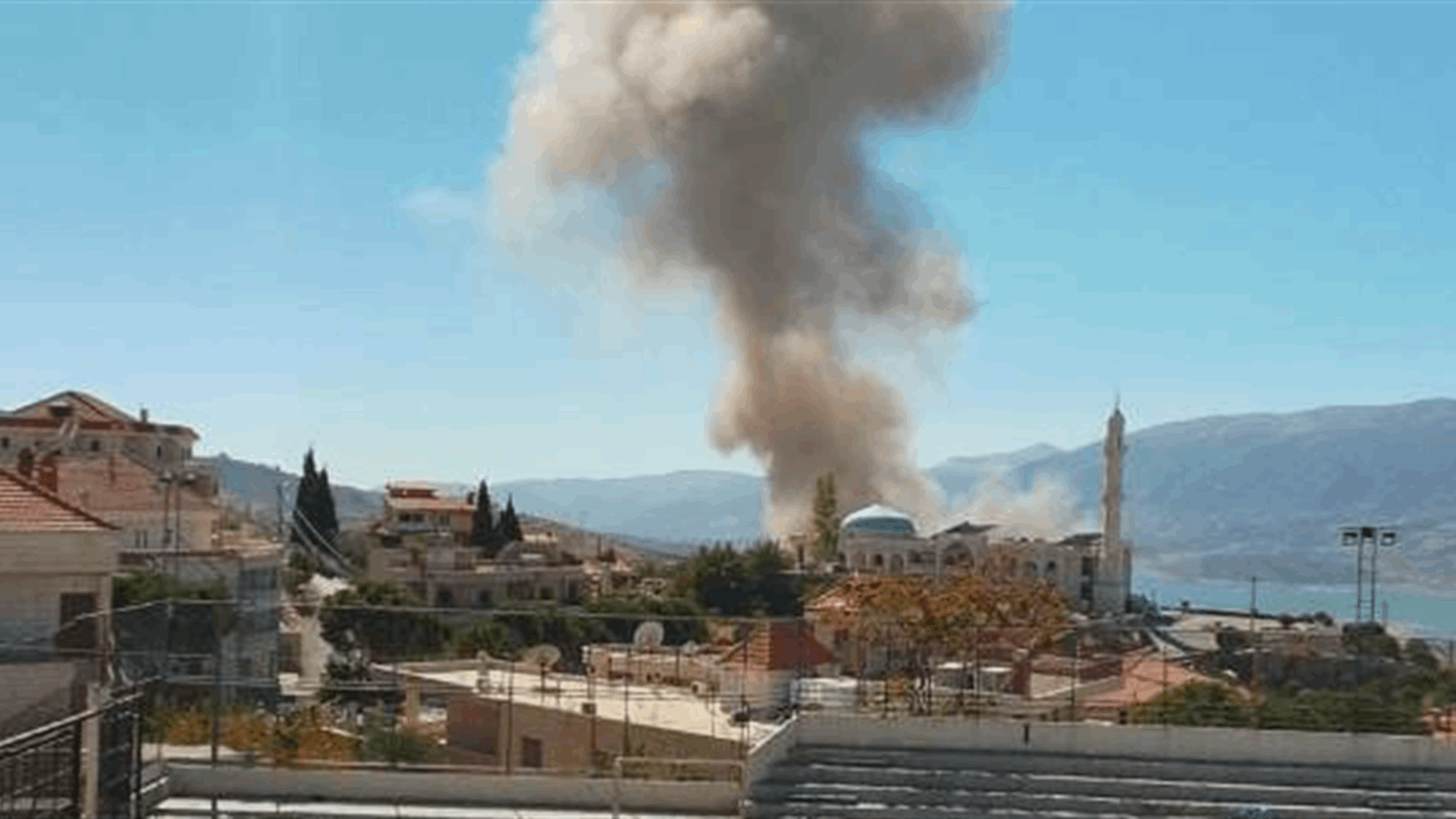 Four killed in Israeli airstrike on Baaloul in Bekaa, Sohmor&#39;s mayor killed