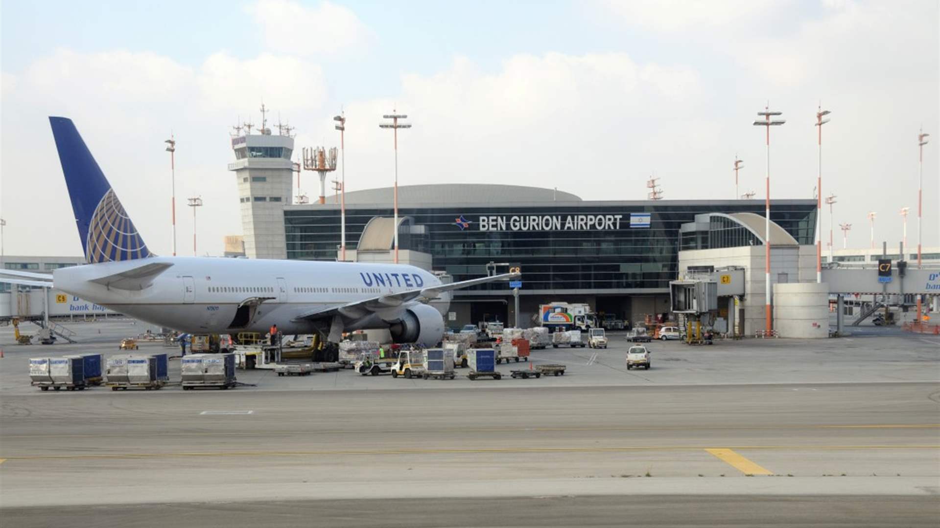 Israeli media: Air traffic halted at Ben Gurion Airport for security concerns; 123 soldiers injured on Lebanon and Gaza fronts