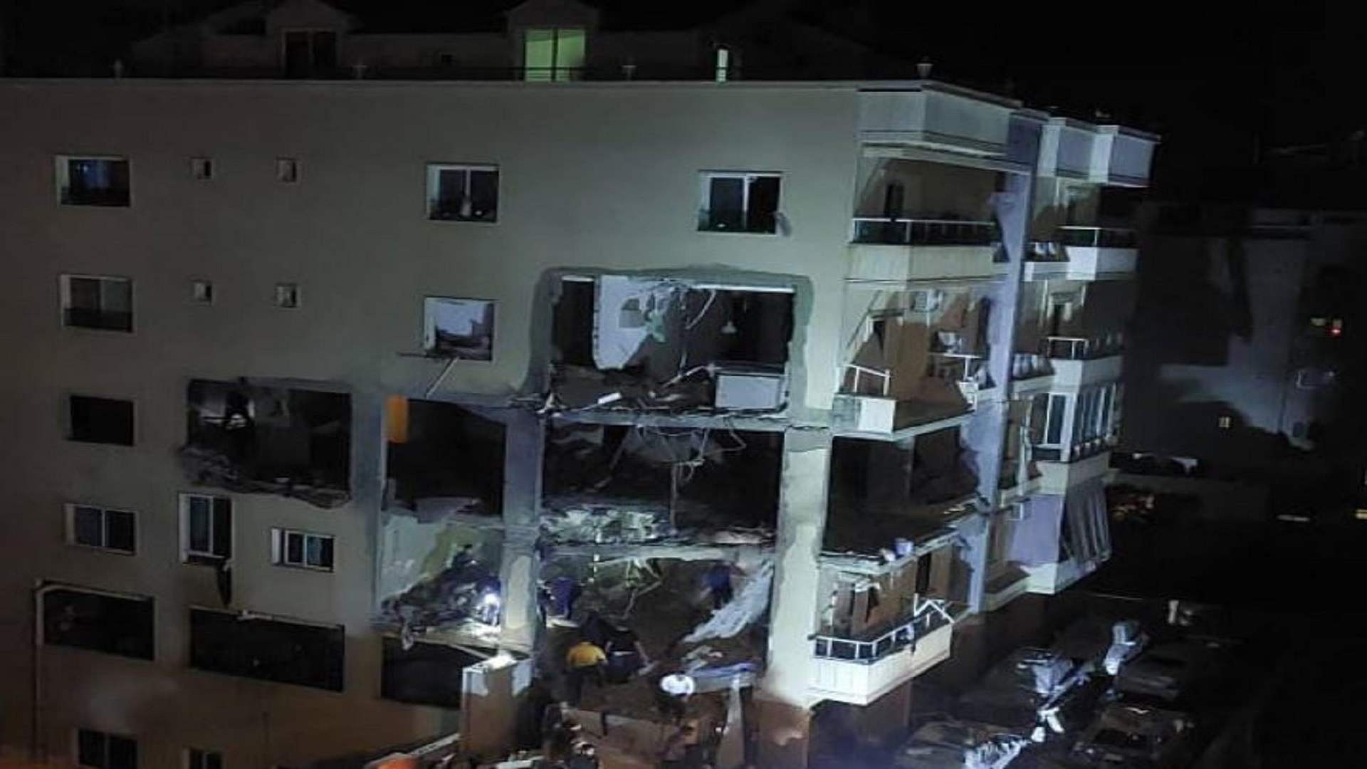 Israeli drone strike hits building in Aramoun, Aley District, with reports of casualties (Video)