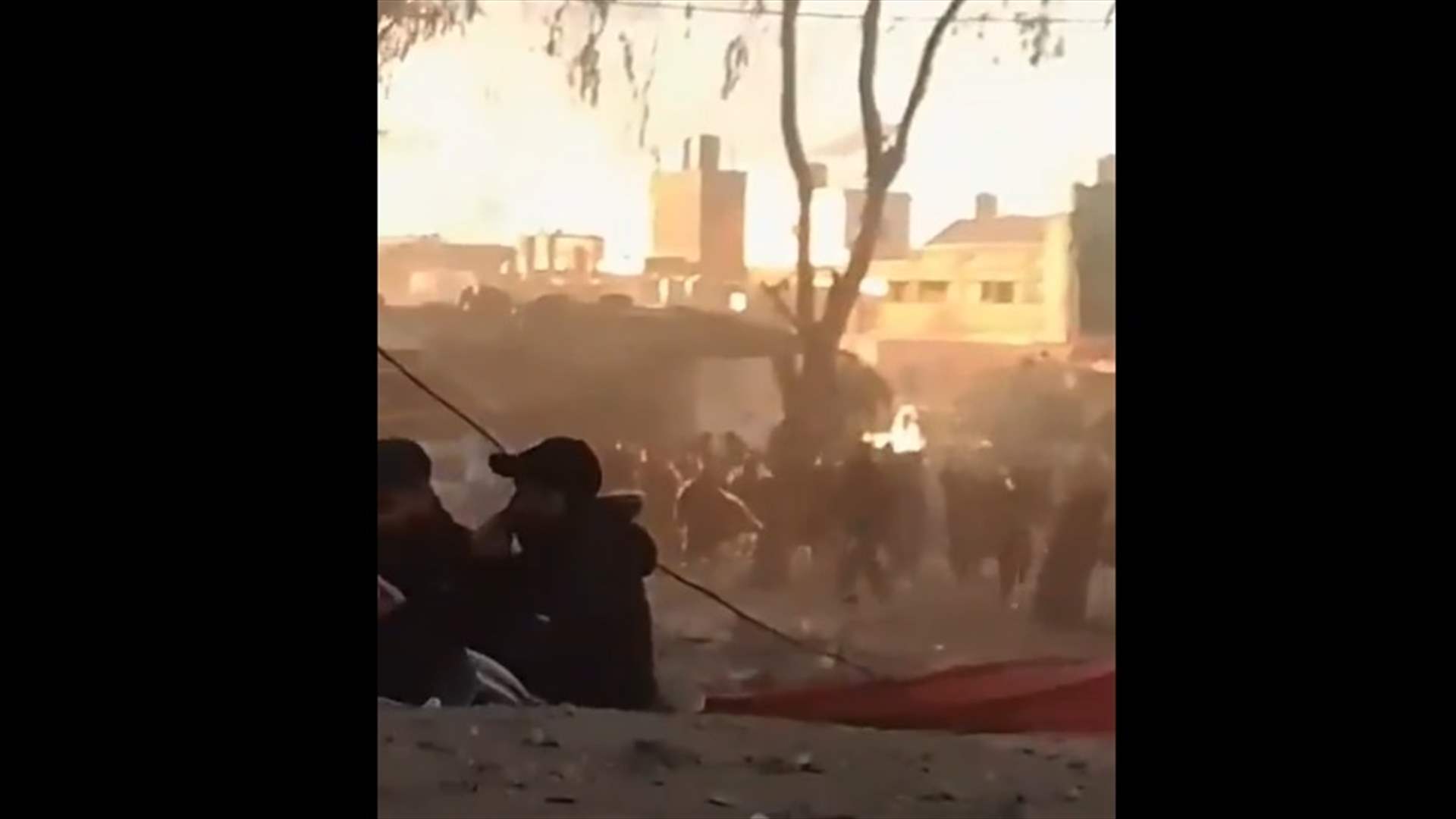 Israeli strike hits central Rashidieh camp in Tyre, several injured (Video)  