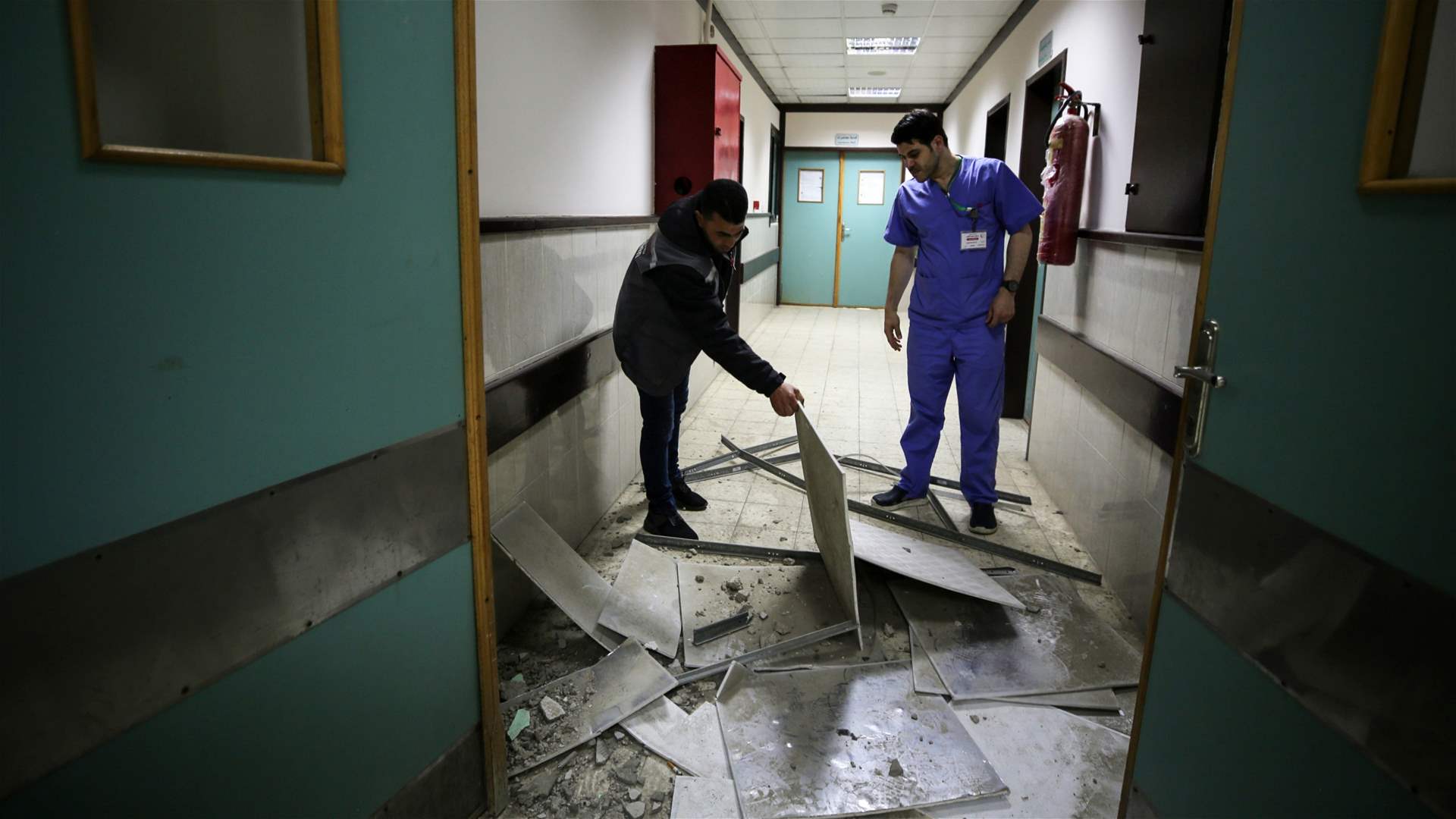 34 hospitals out of service in Gaza Strip, government media office director tells Al Jazeera