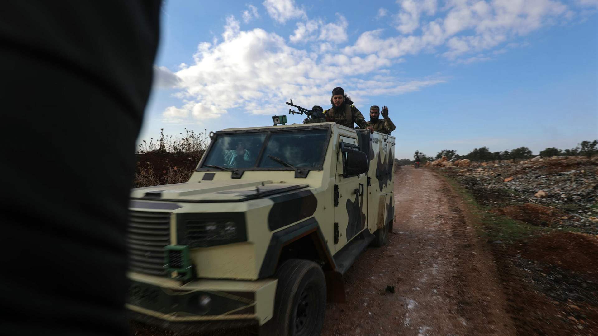 Syria jihadists, allies cut key highway linking Damascus to Aleppo: Monitor