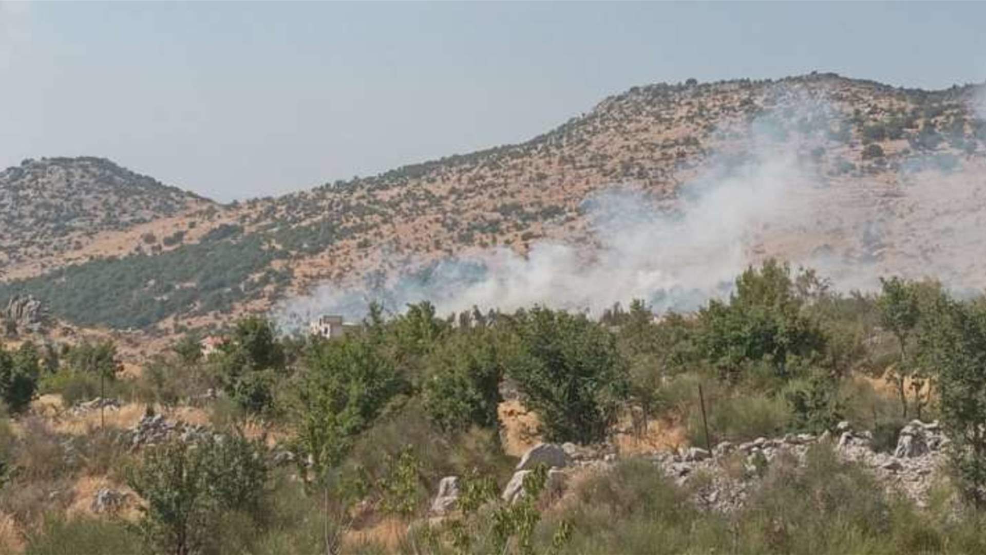 Israeli strike kills one person and wounds two in Rab El Thalathine, South Lebanon