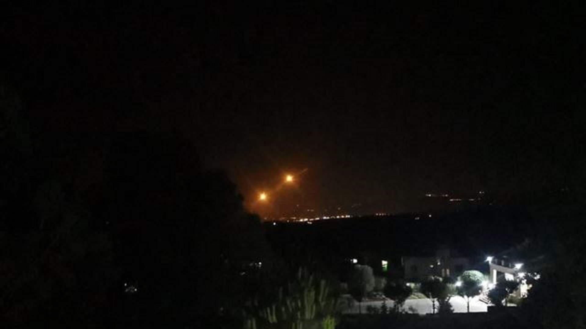 Israeli airstrikes target Lebanese-Syrian border areas: Reports 