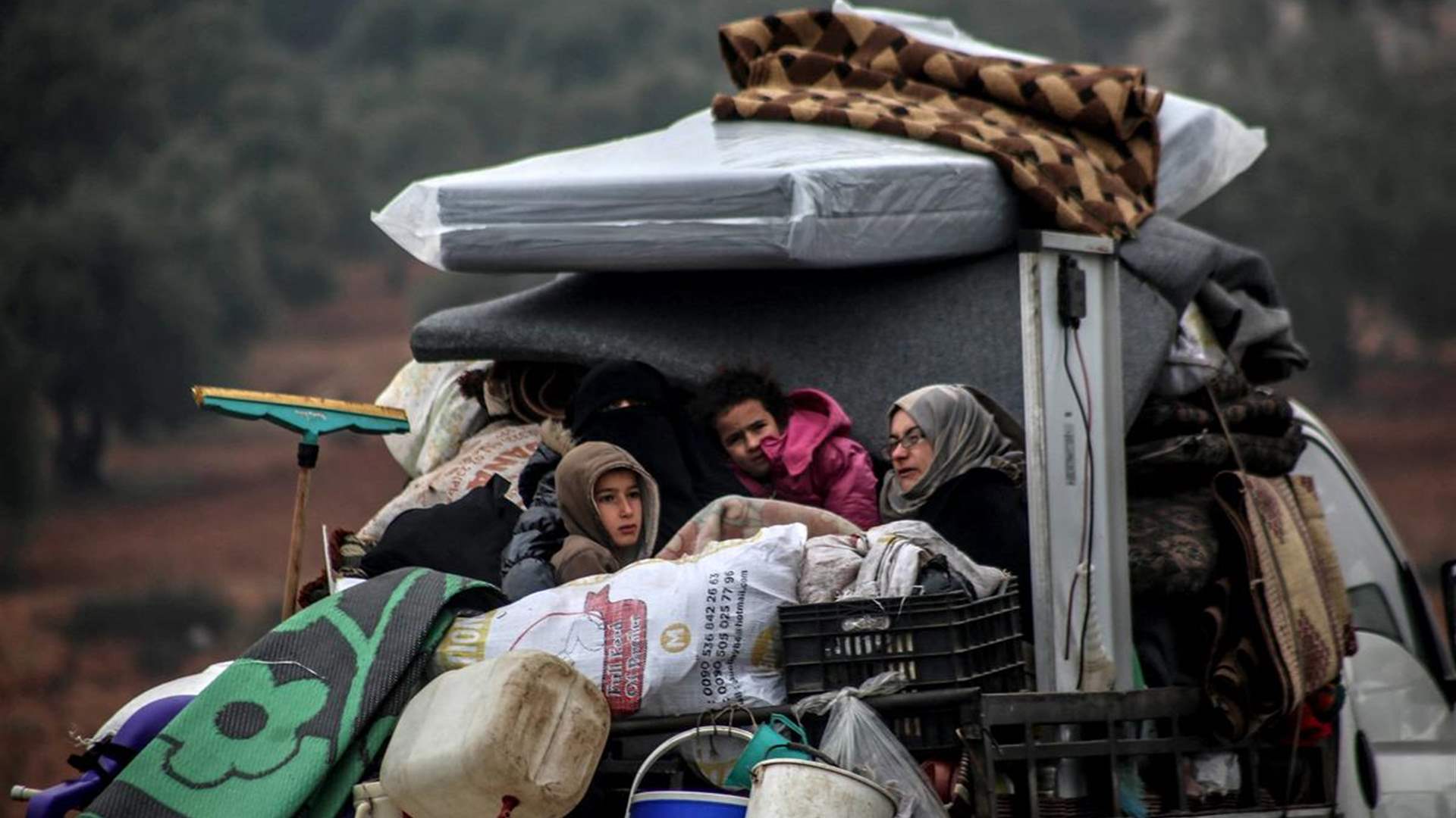 UN says at least 370,000 people displaced by Syria fighting