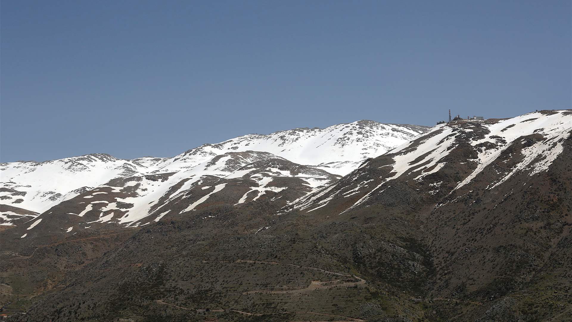 Israeli forces seize Syrian Mount Hermon without resistance: Yedioth Ahronoth 