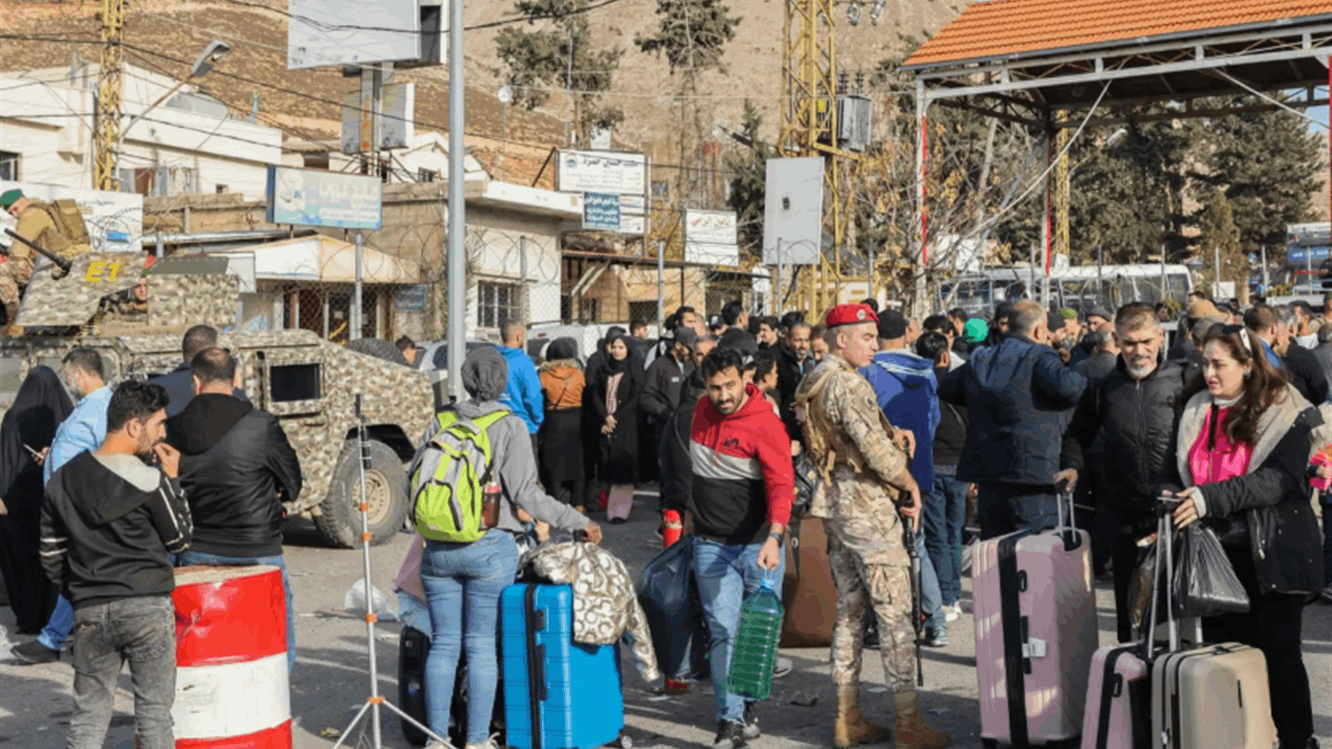 مصدر أمني لـ&quot;الشرق الأوسط&quot;: لبنان لم يستقبل أي مسؤولين سوريين سابقين للاستقرار أو الترانزيت