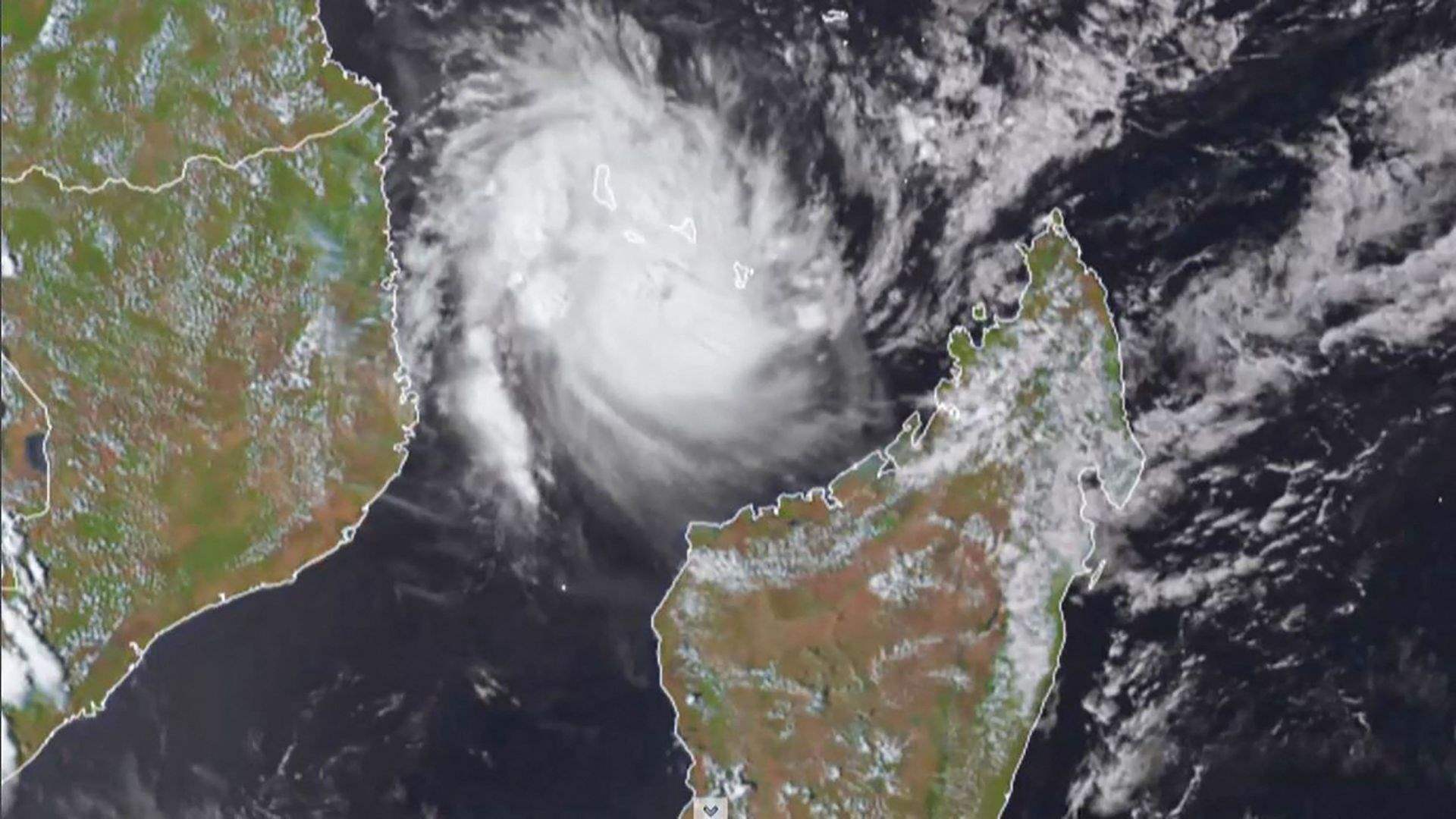 &#39;Definitely several hundred&#39; killed in Mayotte cyclone: Local authority reports 