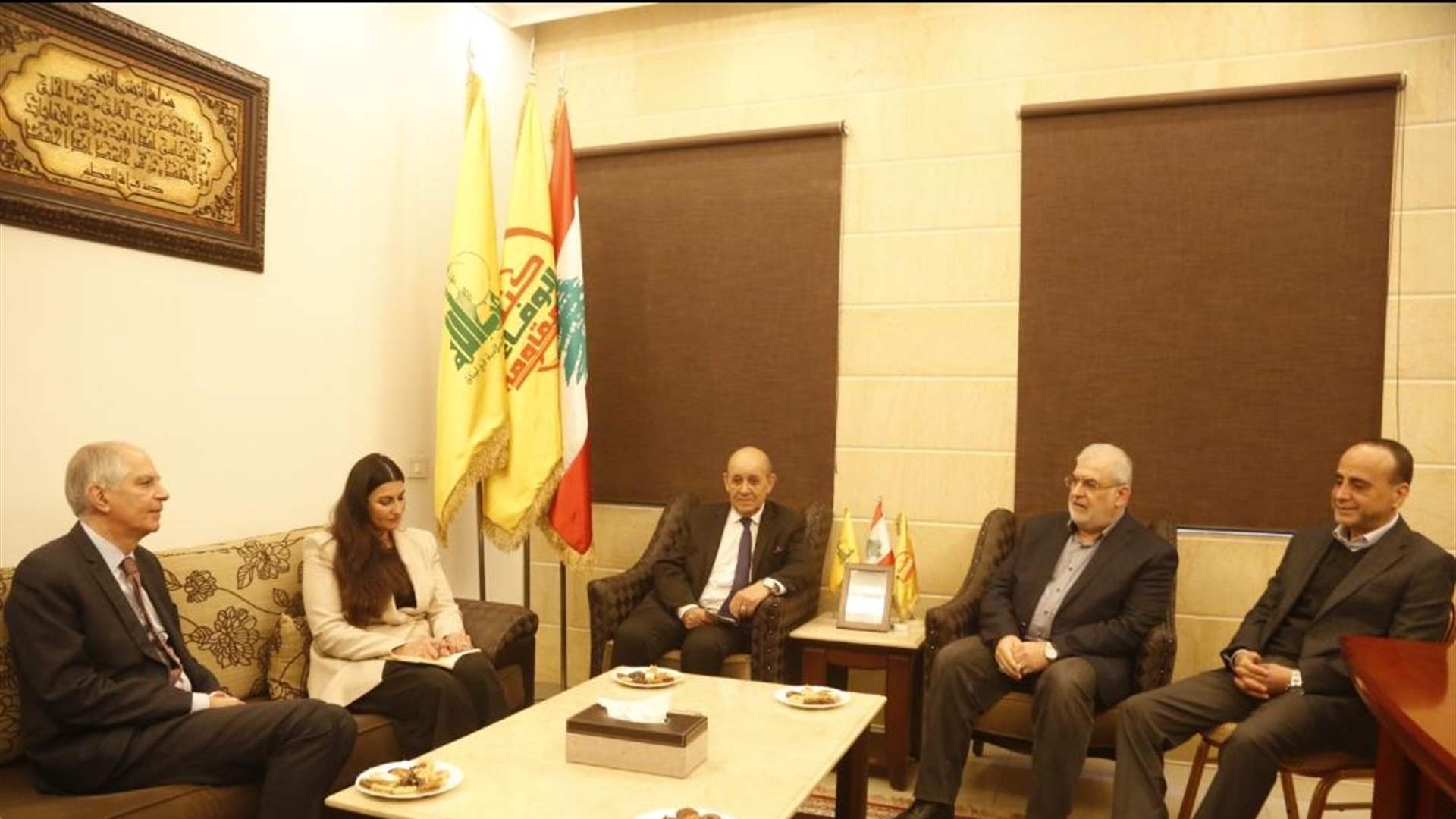 Hezbollah&#39;s Loyalty to the Resistance bloc leader meets French envoy Jean-Yves Le Drian