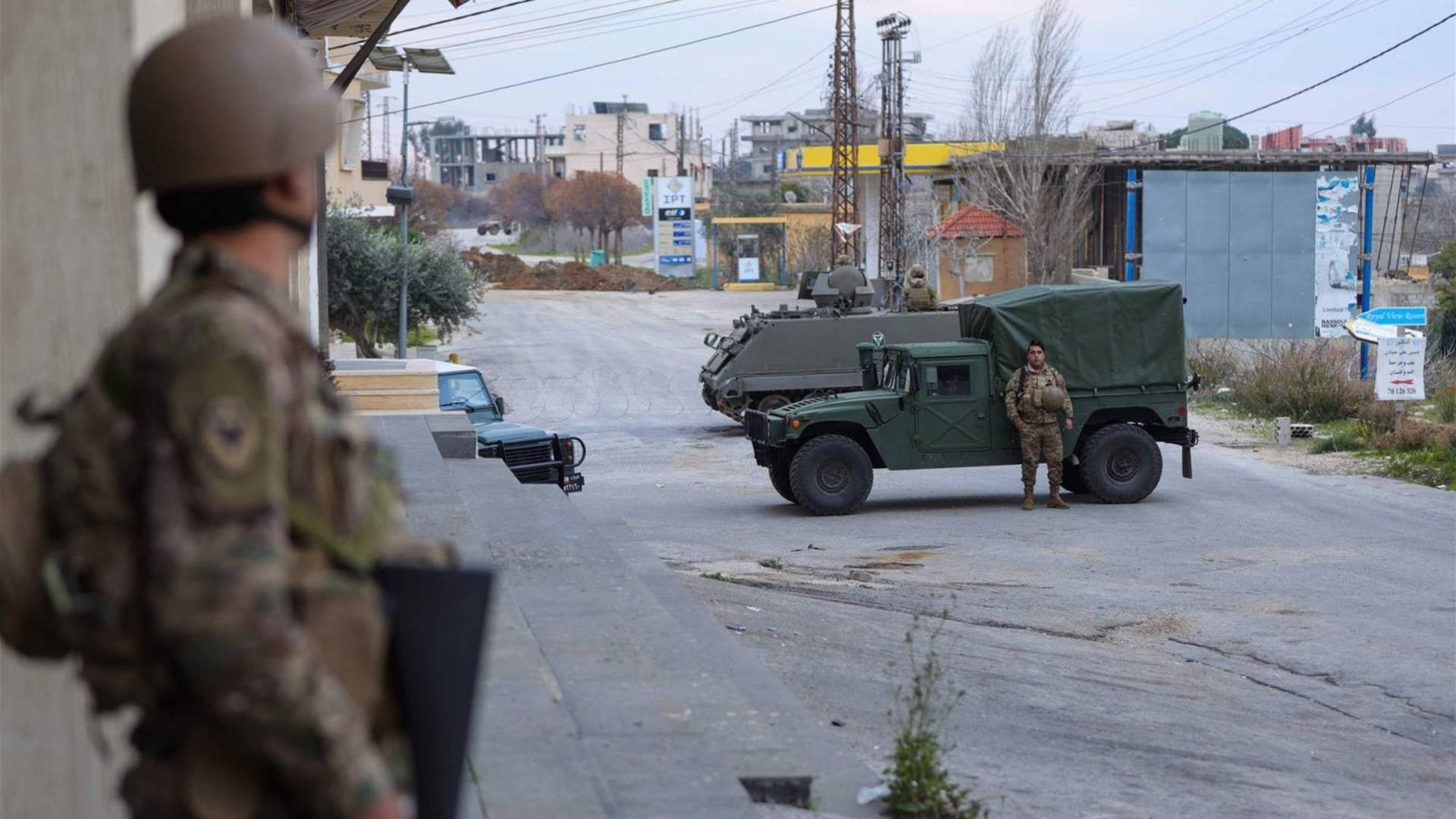 Lebanese Army on standby: South Lebanon residents confront Israeli forces 