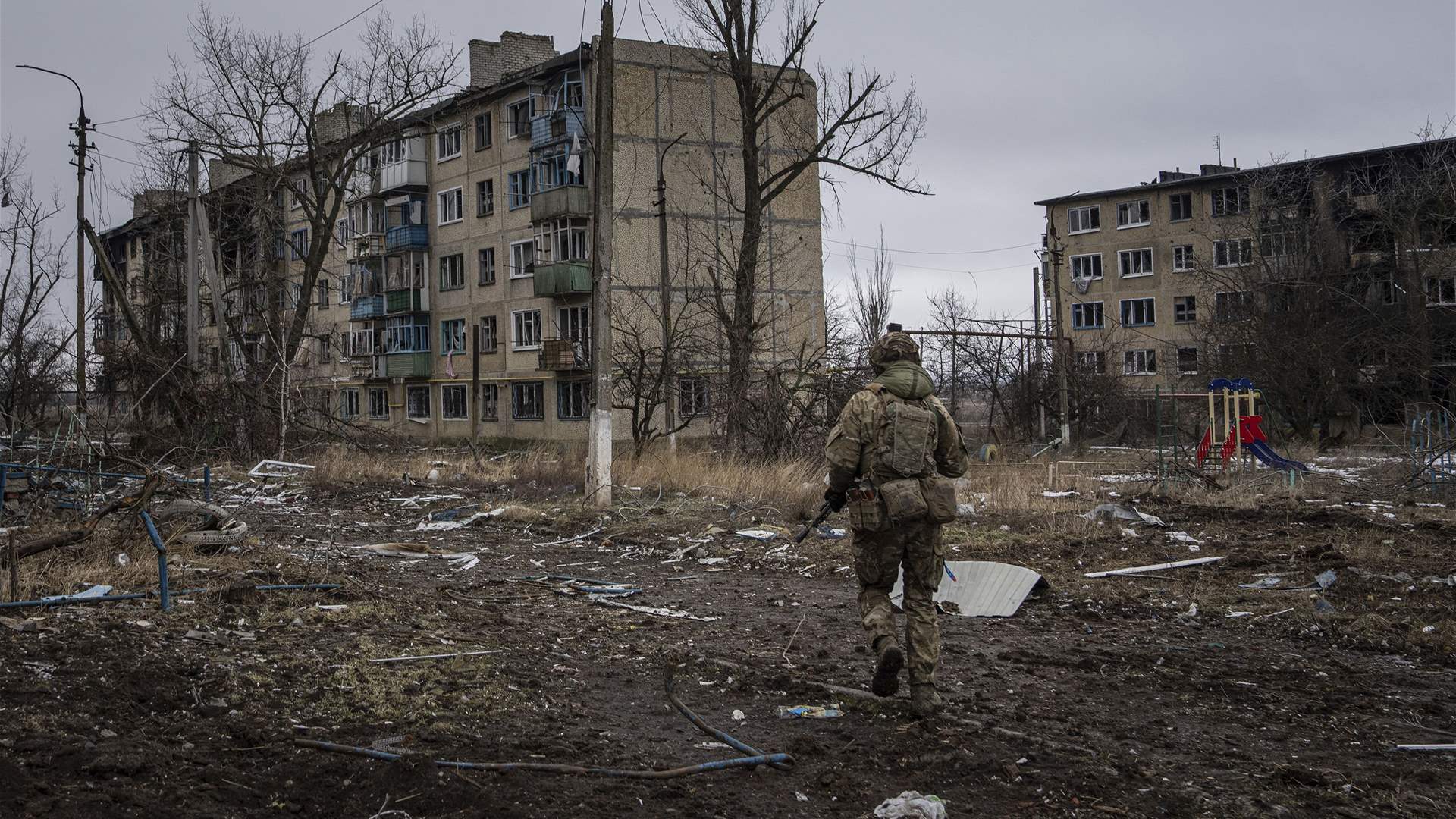 Russia claims east Ukraine village near strategic town