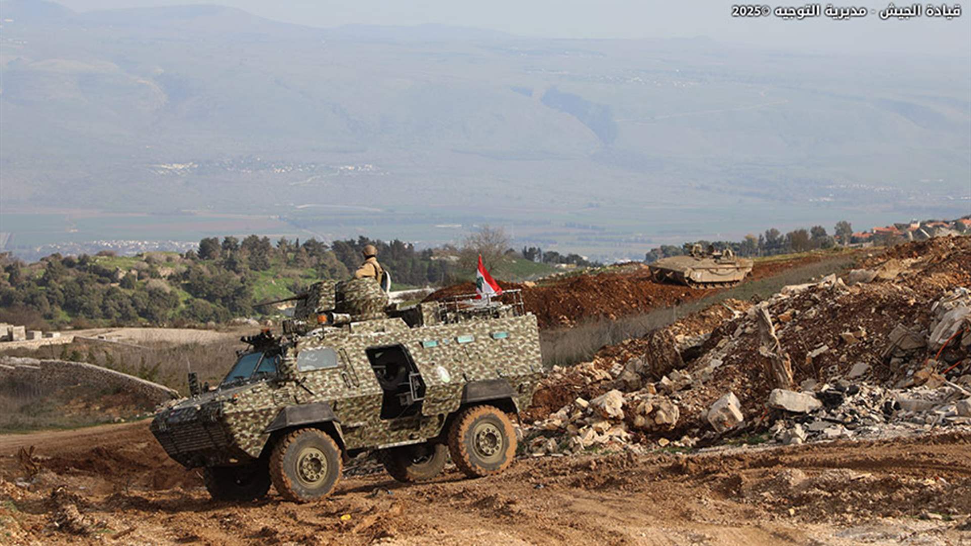 Military units continue deployment in south Lebanon border towns amid Israeli withdrawal