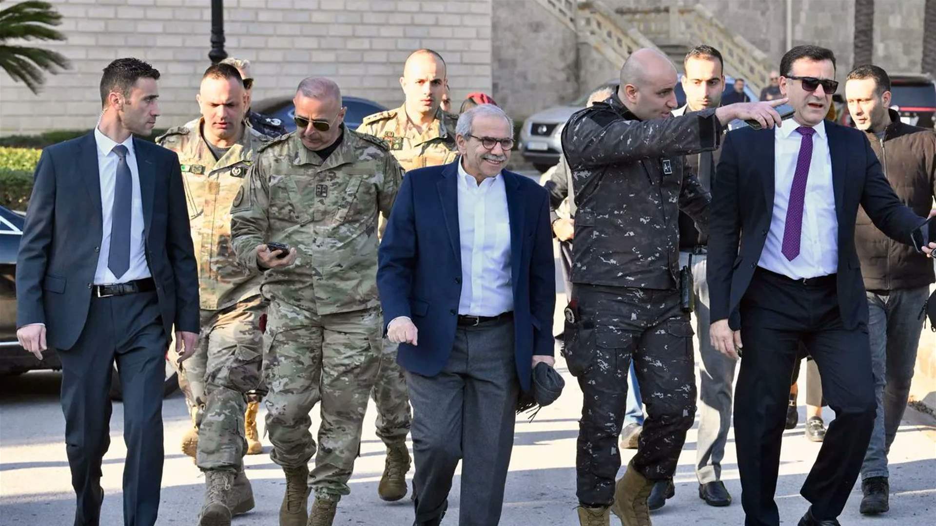 Lebanon&#39;s PM Nawaf Salam heads south for visit to army barracks and military sites