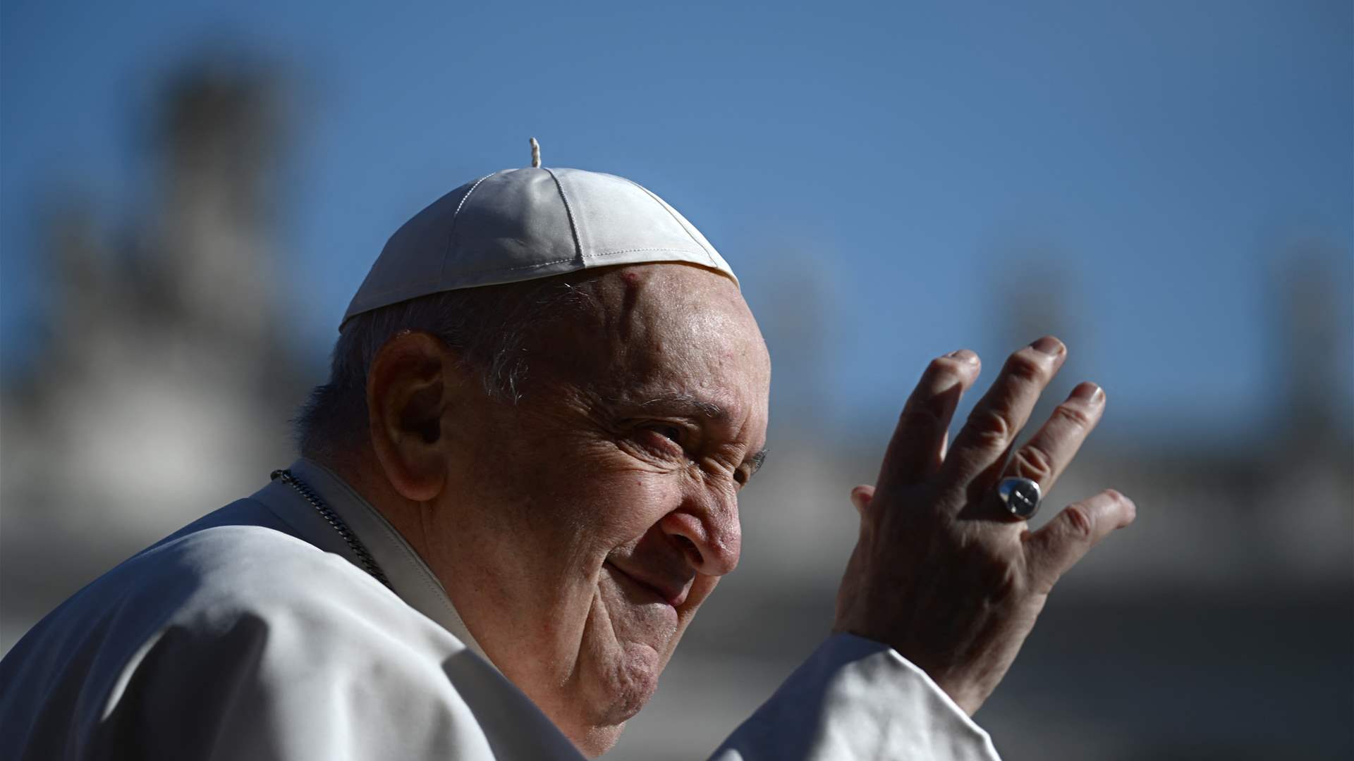 Pope Francis is in a &#39;stable&#39; condition after &#39;calm night:&#39; Vatican says 