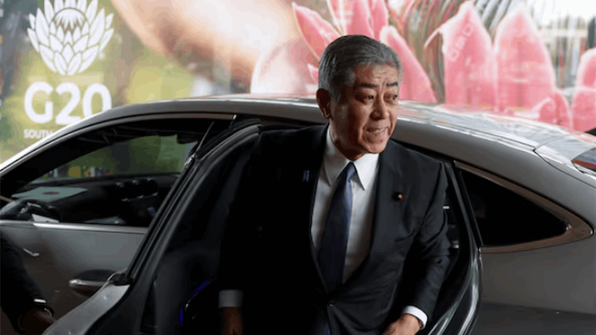 Russia adds Japan&#39;s foreign minister and eight others to entry ban