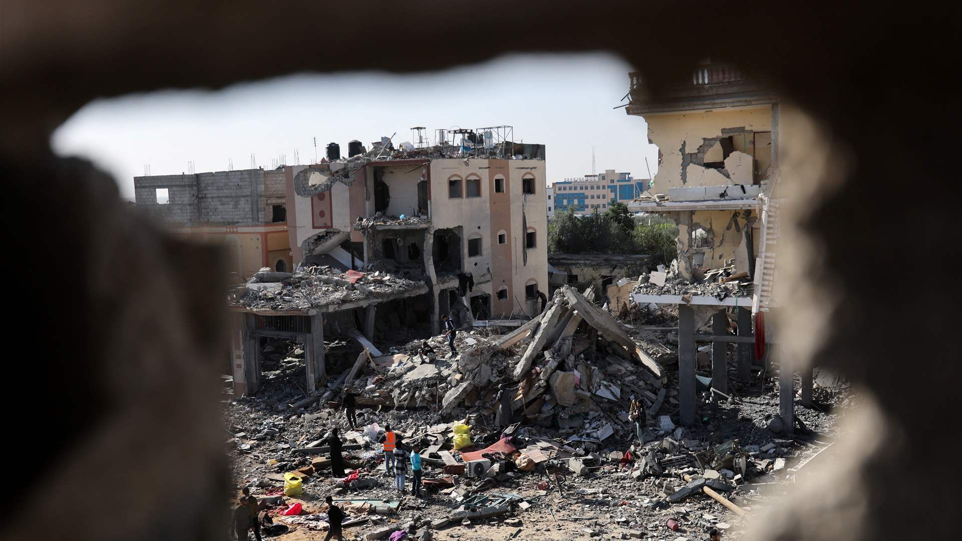 Israel demands &#39;full demilitarization&#39; for phase two of Gaza truce