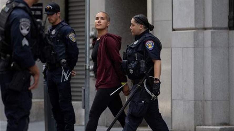 شرطة سان فرانسيسكو تحتجز متظاهرين مؤيدين للفلسطينيين دخلوا بهو القنصلية الإسرائيلية