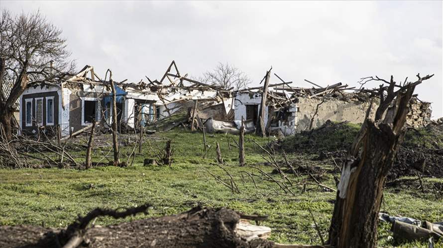مقتل 19 شخصاً بضربة أوكرانية على قرية تخضع لسيطرة روسيا