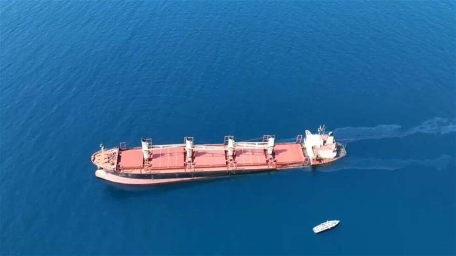 أمبري: سفينة تجارية تبلغ عن استهدافها جنوب غربي الحديدة باليمن