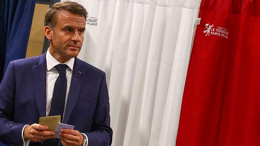 Macron asks backing from all 'able to say no to extremes' in snap vote